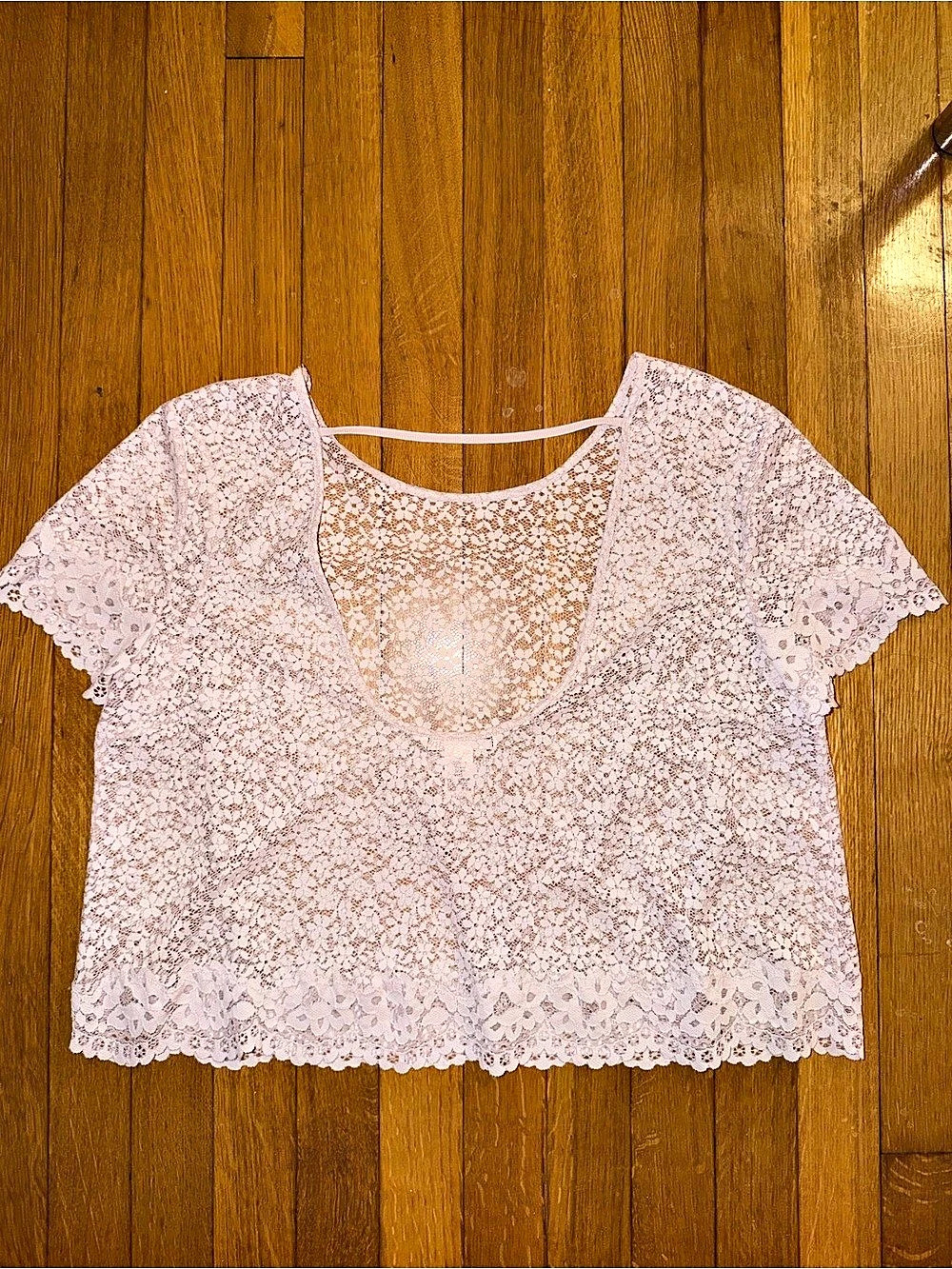 Victoria's Secret Lace Crop Blouse in purple Size Medium